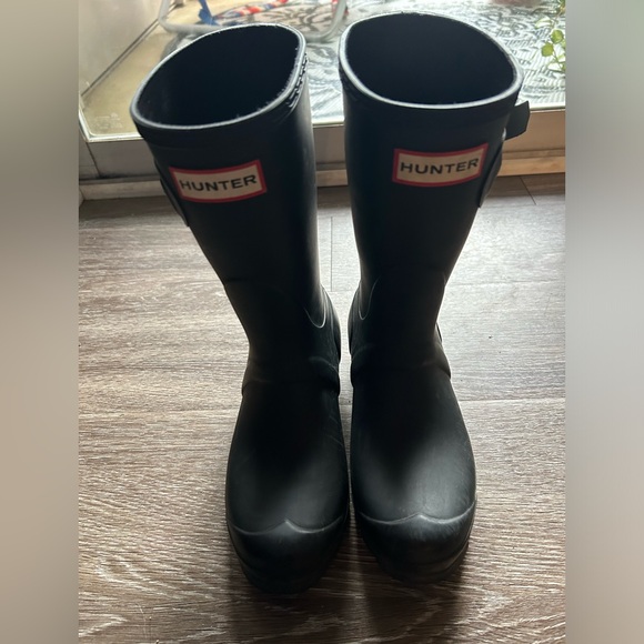 Hunter Black Rain Boots - Picture 5 of 6